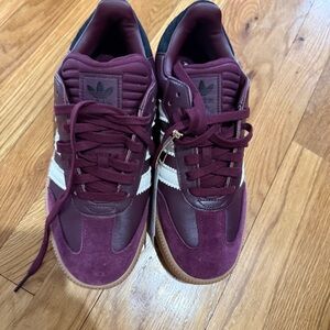Adidas Unisex Burgundy and beige Sneakers